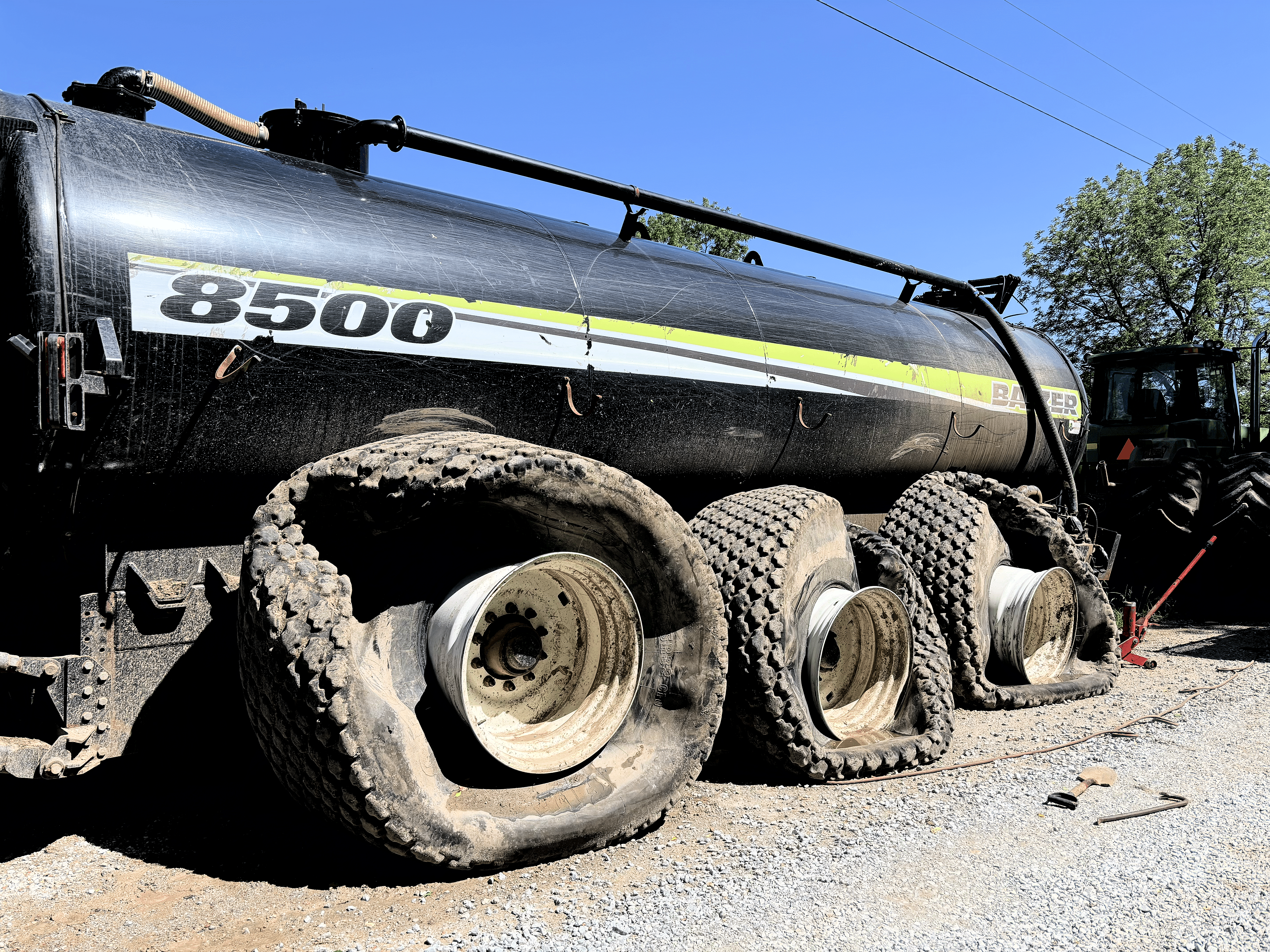 Springhill Mobile Tire and repair, Vernon county, Missouri. Nebada, 